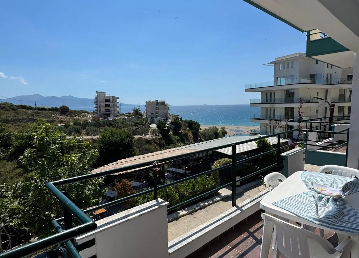 Salt & Sky 11 Apartament Saranda Daire